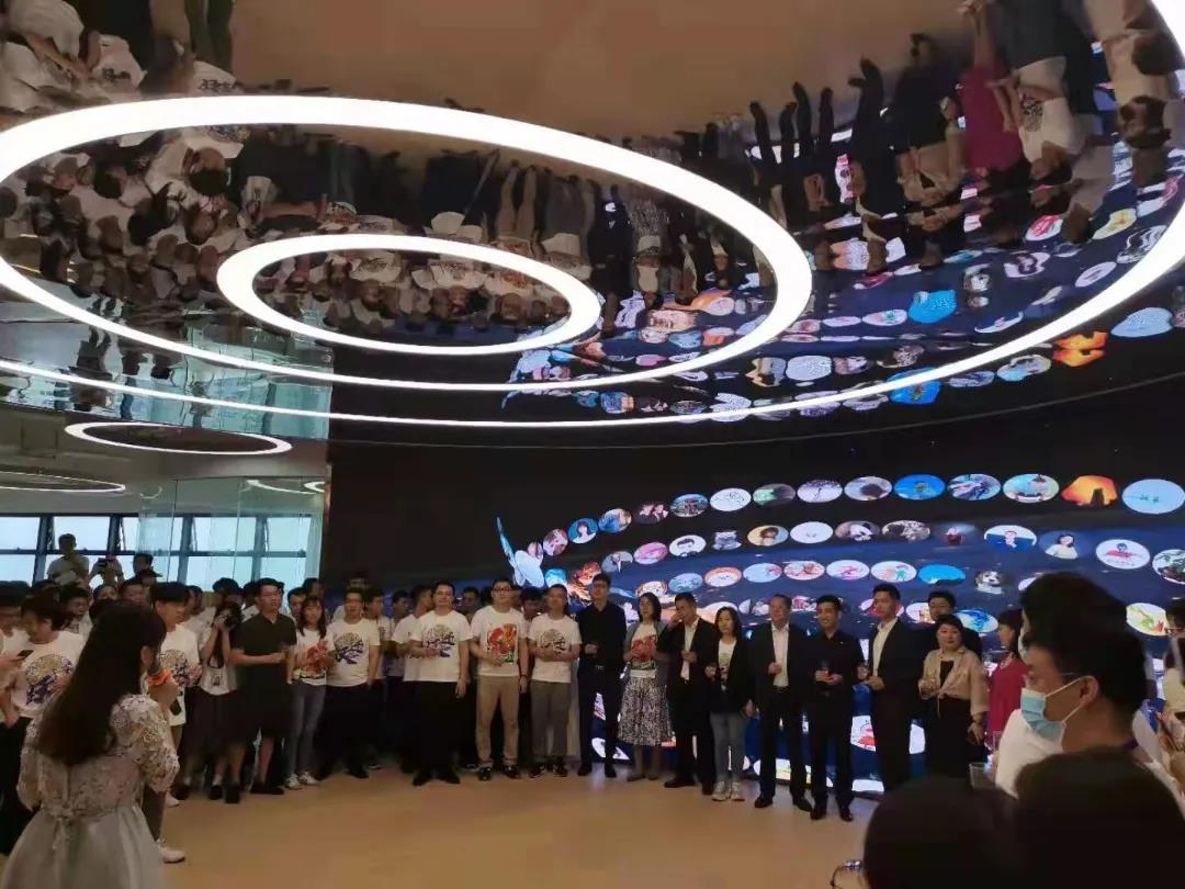 华世界|777盛世国际显示强势打造数字化商业时代